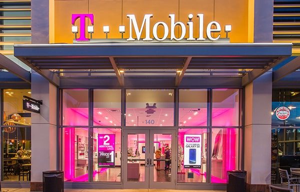 T Mobile storefront at Downtown Summerlin
