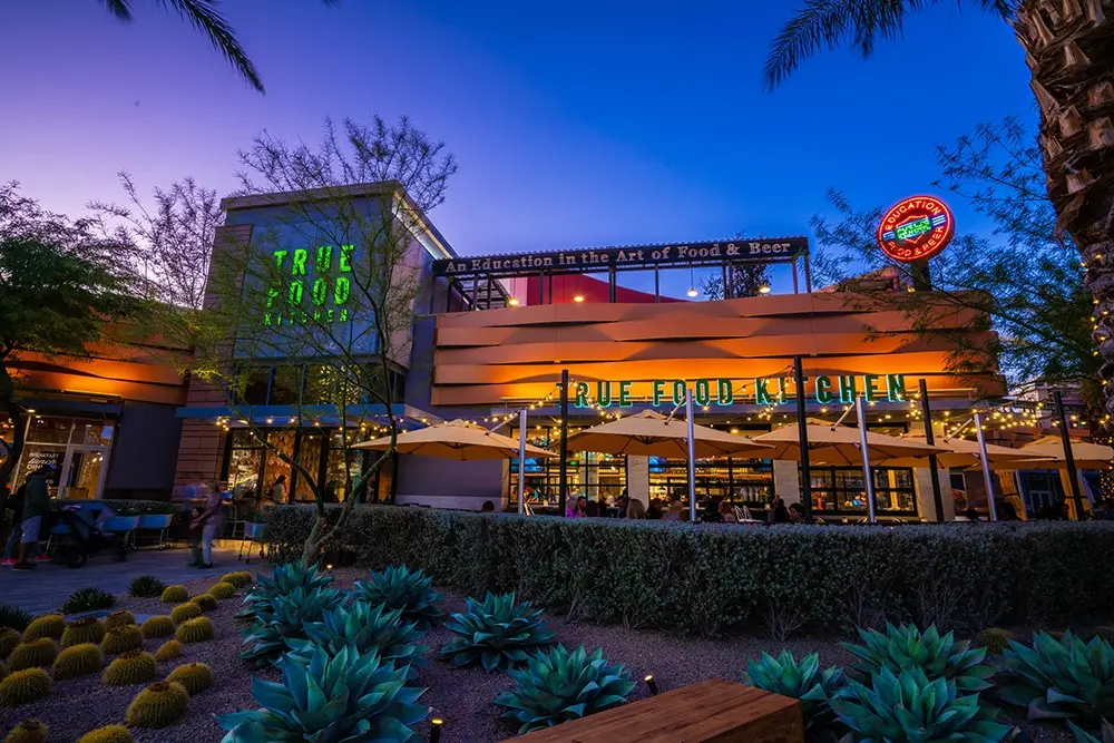 True Food Kitchen at Downtown Summerlin storefront