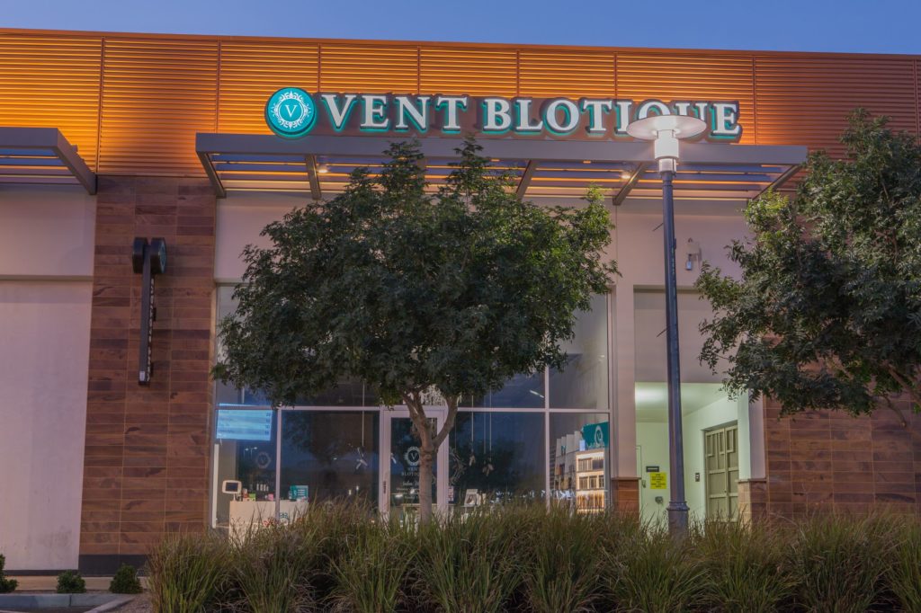 Vent Blotique storefront at Downtown Summerlin