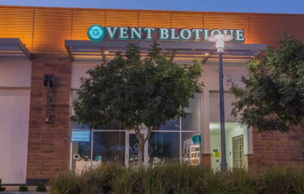 Vent Blotique storefront at Downtown Summerlin