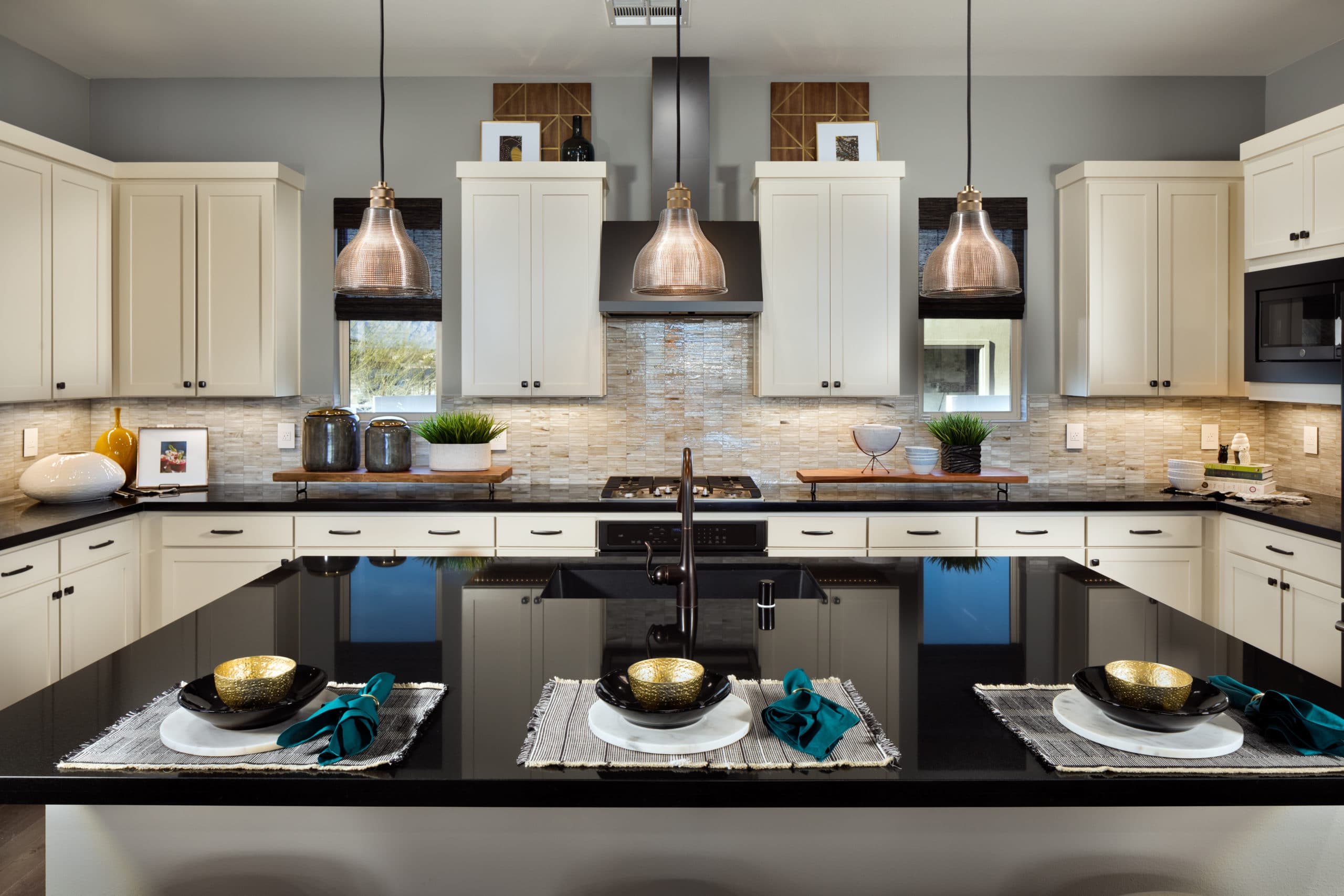 Kitchen in Splendor Model in Luxe Collection in Trilogy by Shea Homes in South Square in Summerlin