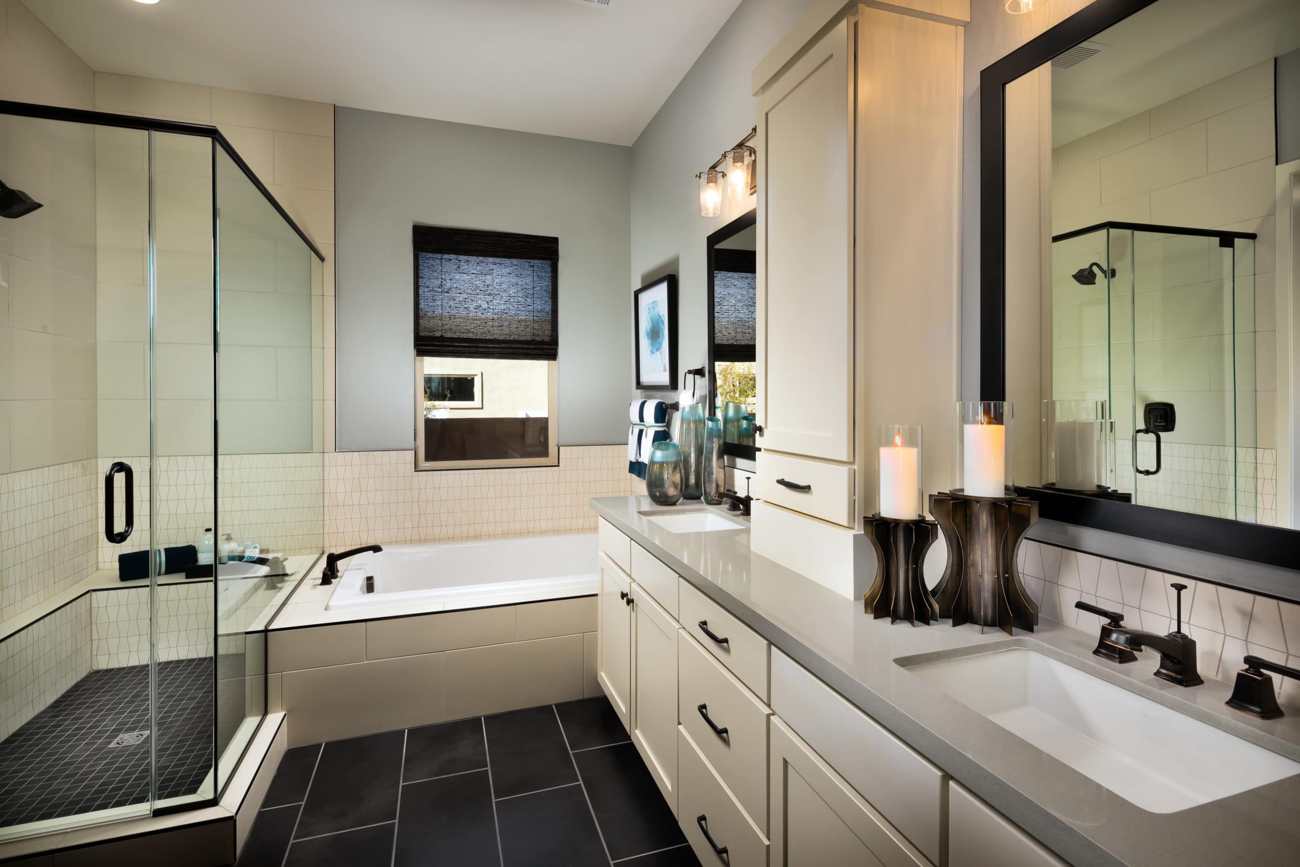Master Bath in Splendor Model in Luxe Collection in Trilogy by Shea Homes in South Square in Summerlin