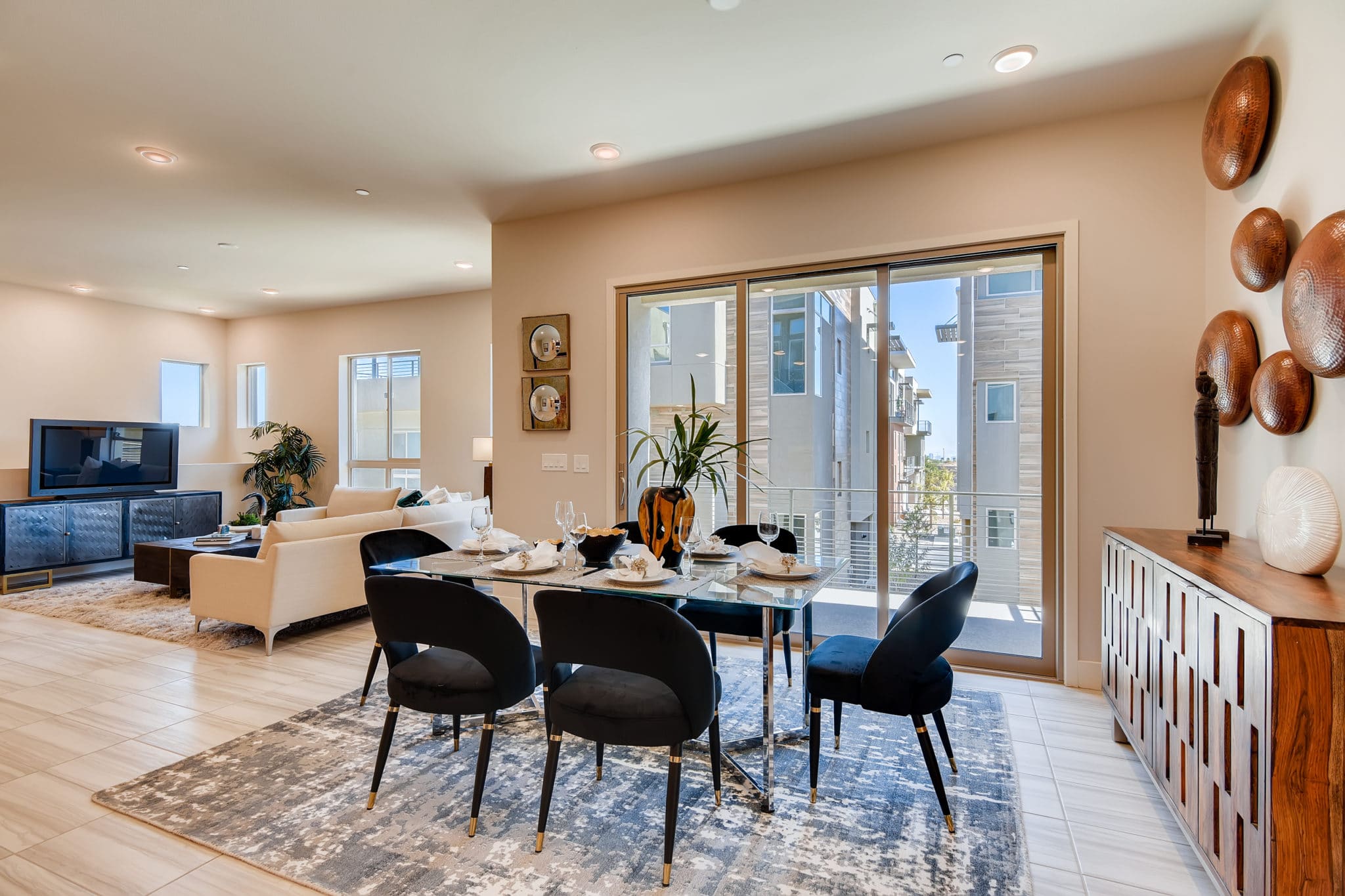 Dining Room in Inspire in Modern Collection in Trilogy by Shea Homes in South Square in Summerlin