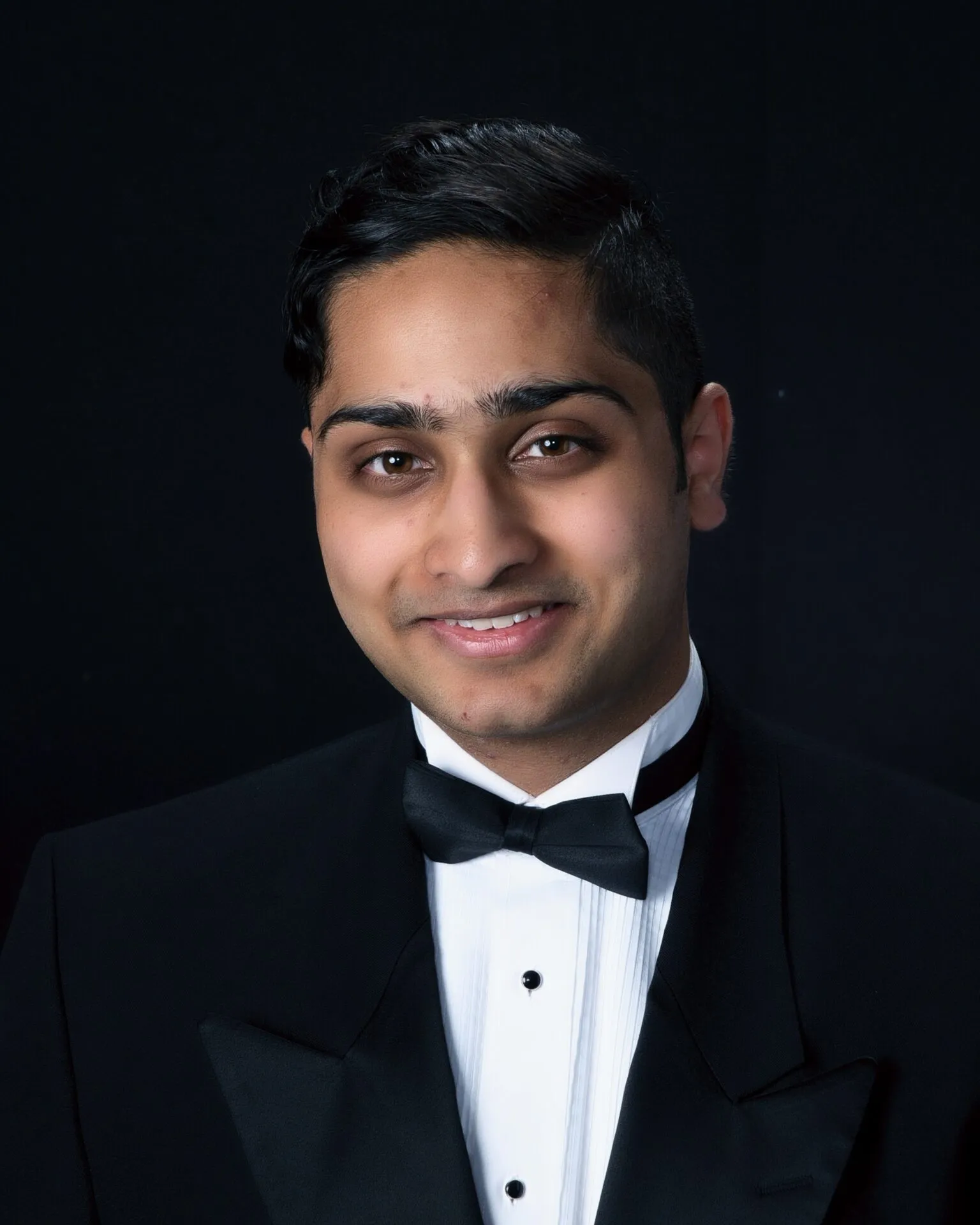 Vakil Eshaan Headshot