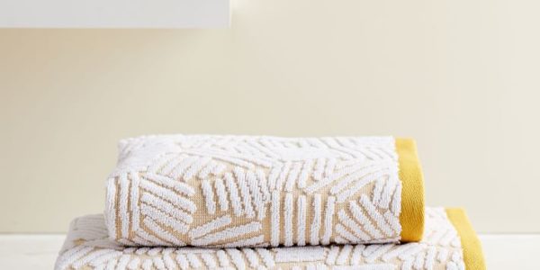 Organic Dashed Lines Towels at West Elm