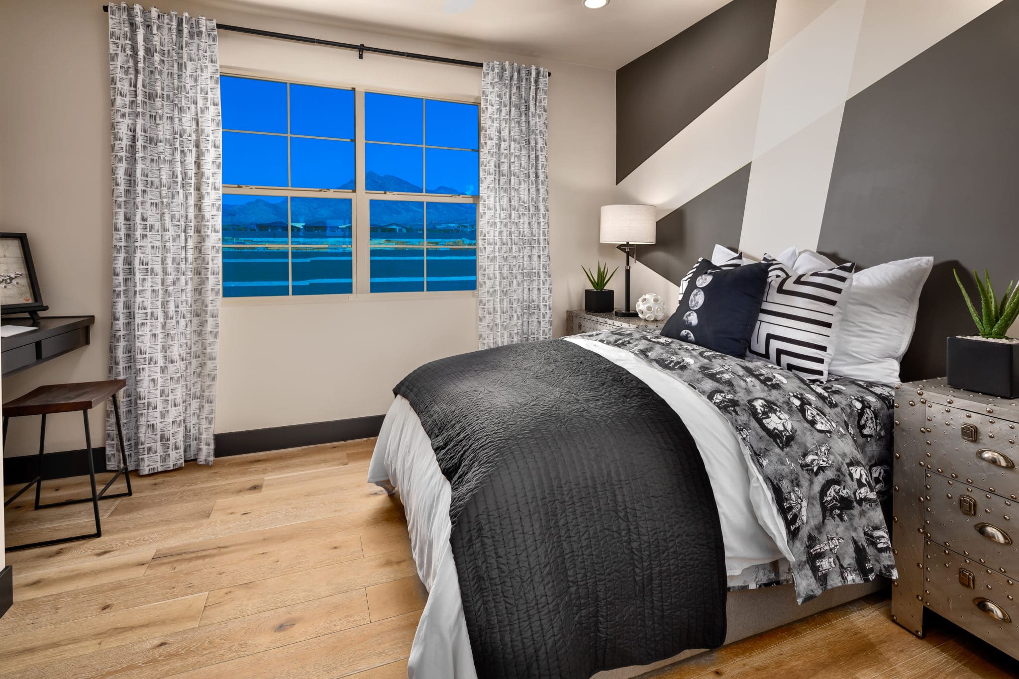 Bedroom of Torre Elite model at Acadia Ridge by Toll Brothers