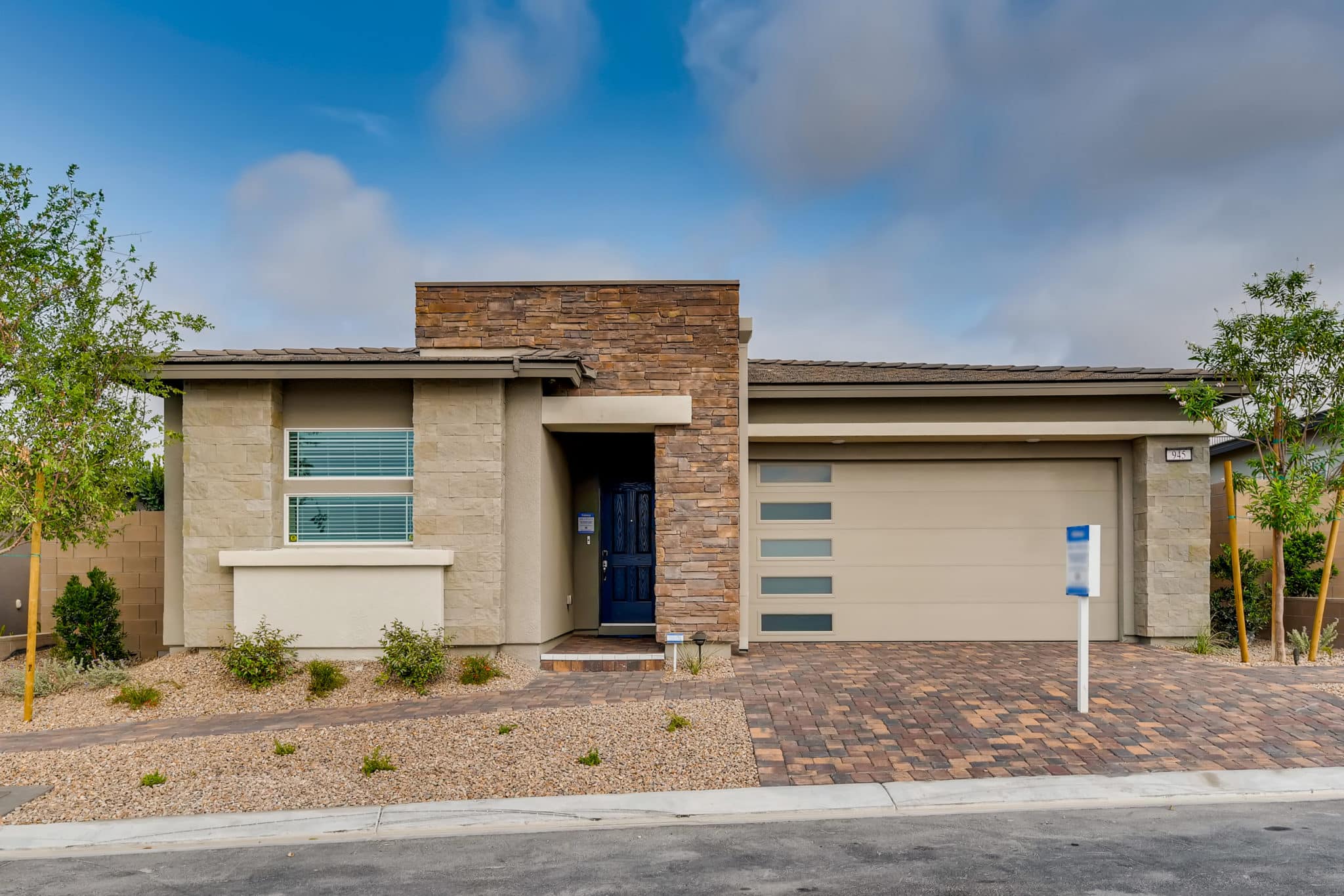 Front Elevation of Sidney model at Heritage by Lennar