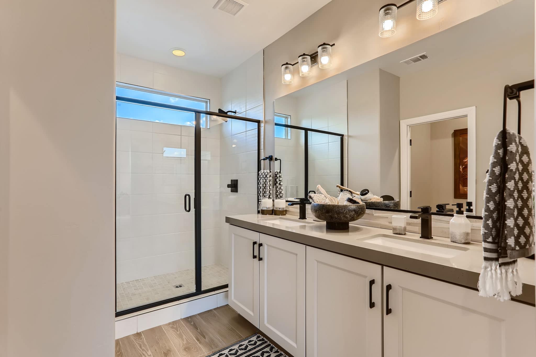 Primary Bathroom of Sapphire Plan 5 at Obsidian by Woodside