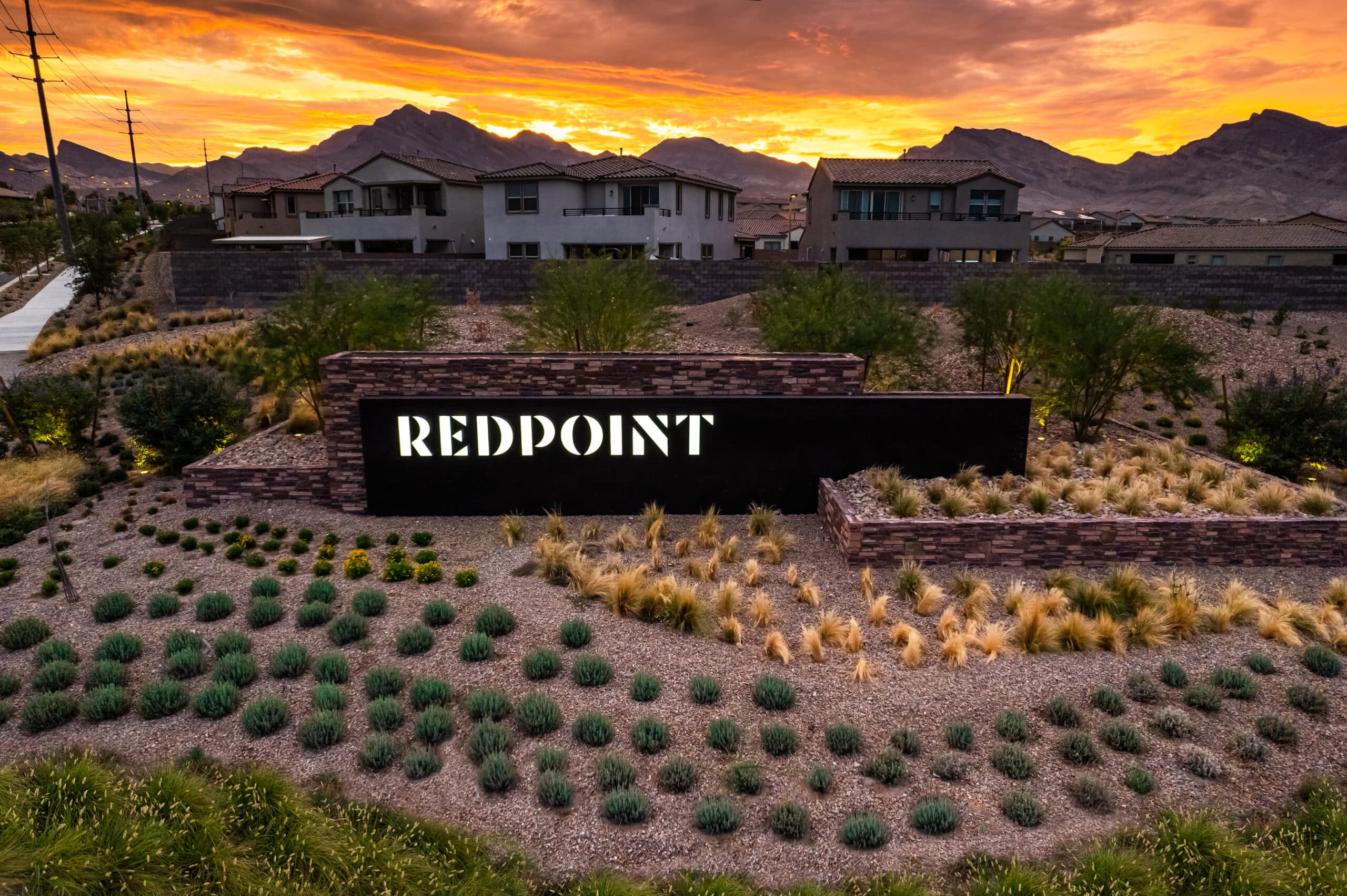 Redpoint and Redpoint Square districts begin selling Summerlin