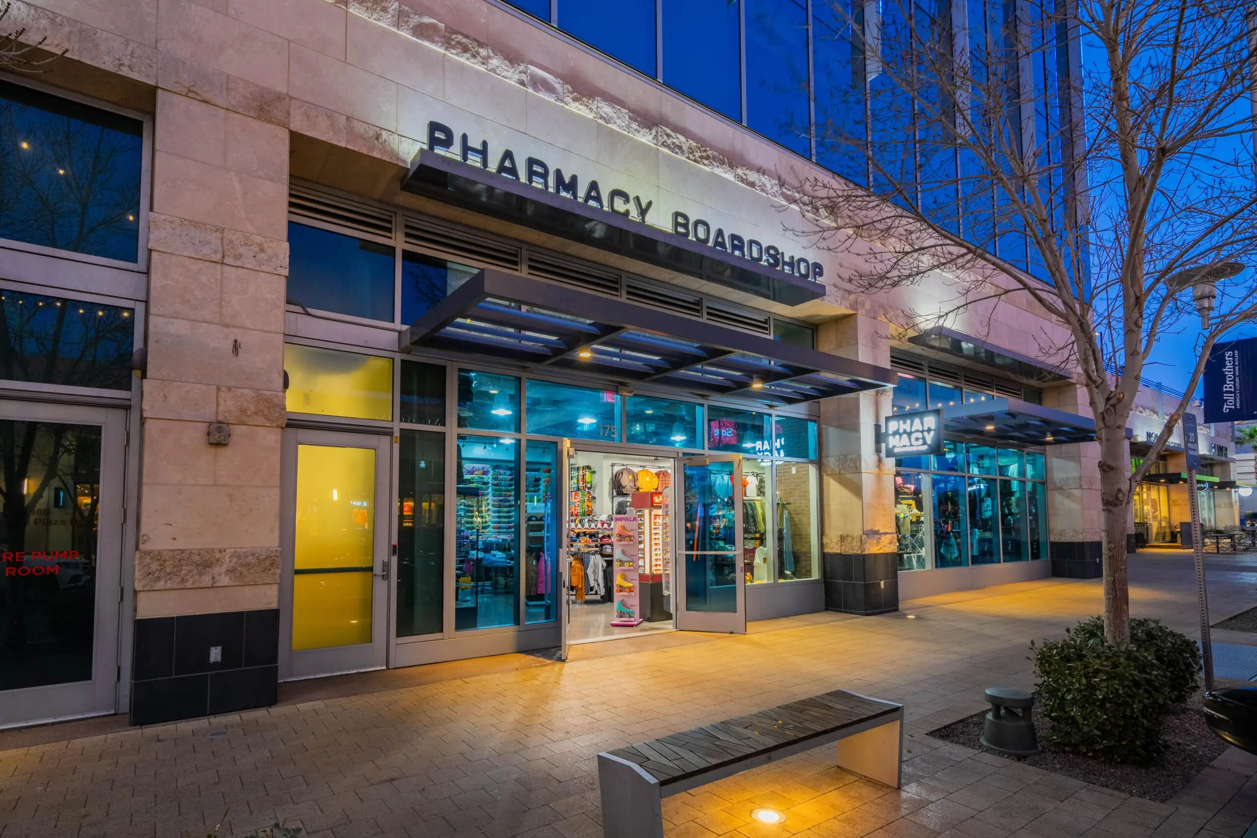 Pharmacy Boarshop