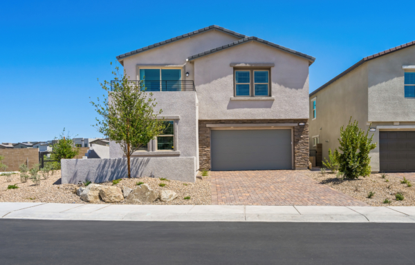 Front Elevation of Greg Model at Mockingbird by Lennar