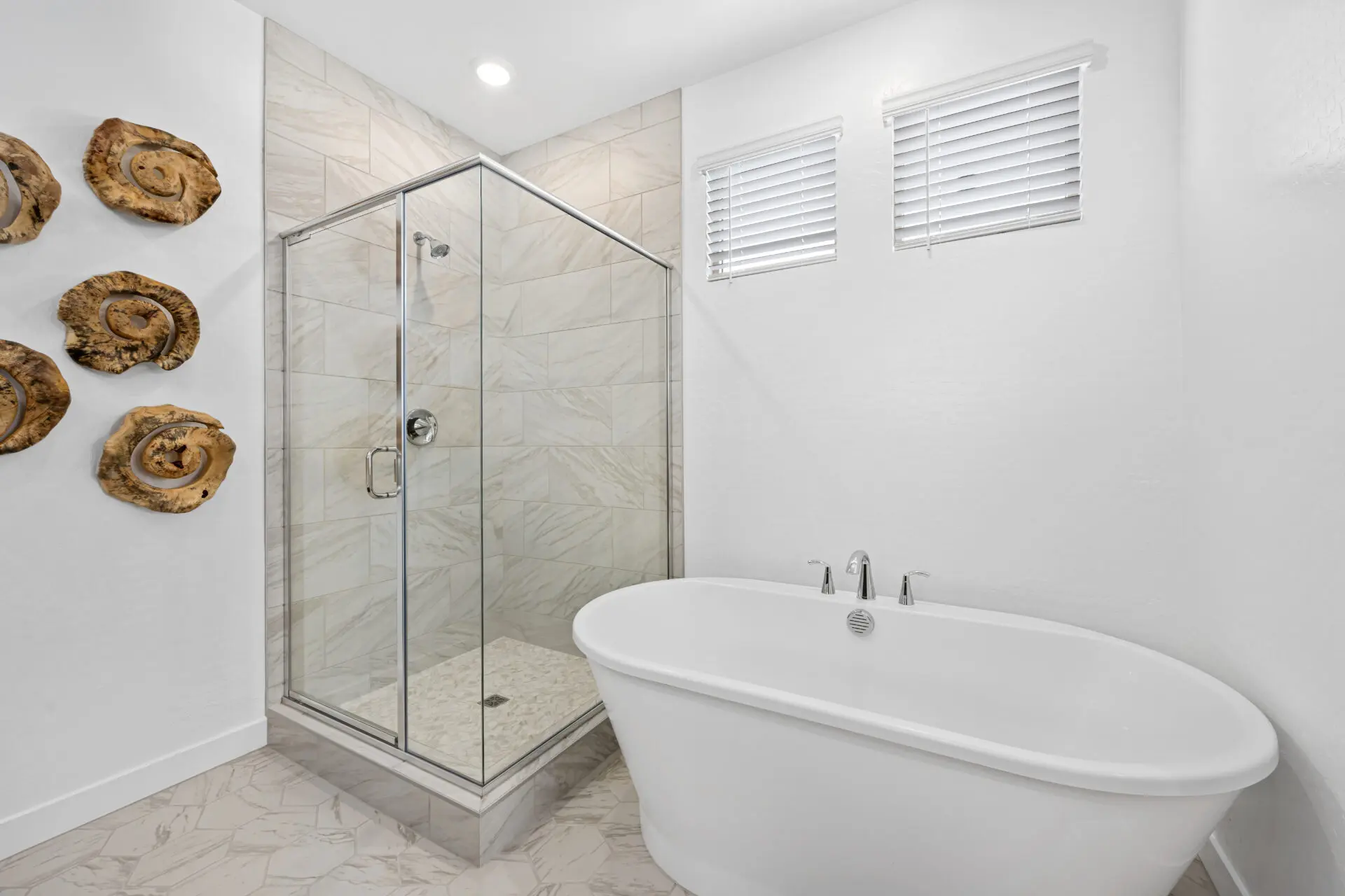 NEV_Mockingbird_Summerlin_Pic_Peter_Owners_Bath_2of2_F1
